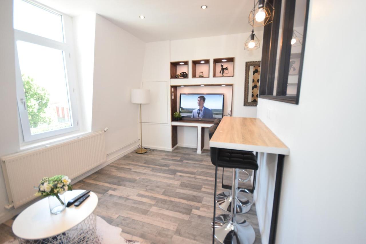 Design Appart - Hyper Centre - Tram - Free Wifi - Lerelaisdodile21 Valenciennes Dış mekan fotoğraf